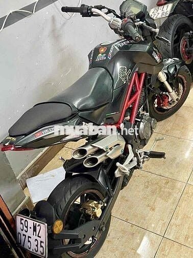 Benelli TNT 125 Đen