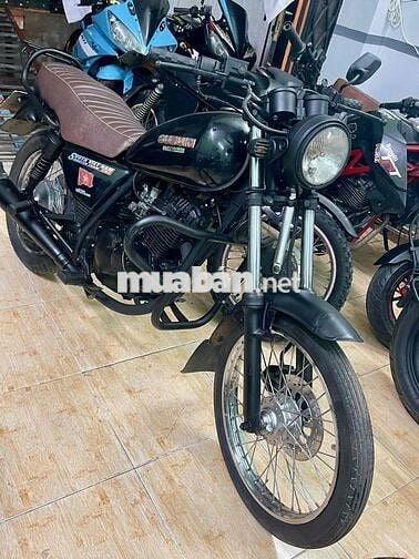 Suzuki GN125 màu Đen