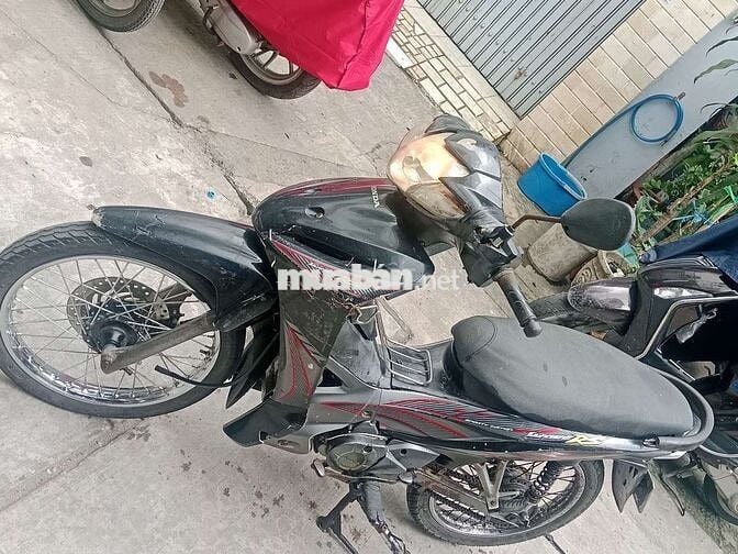 Honda Wave RSX 110 2013 thắng đĩa