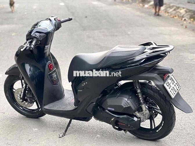 Honda SH 125i 2021 CBS Đen bstp nợ xấu trả 50% ạ