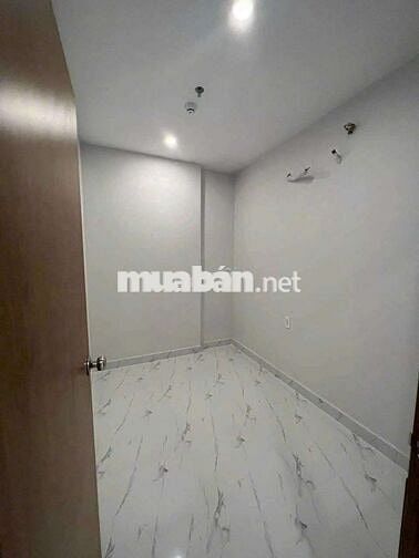 (7618) star Tower, bao sổ hồng 1, 450 tỷ. Cần tiền bớt 100 triệu