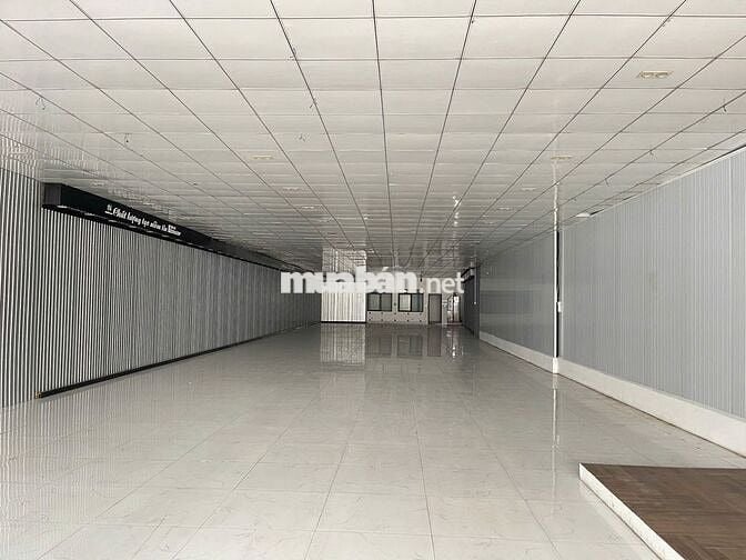 CHO THUÊ KHO MỚI ĐẸP MẶT TIỀN QUỐC LỘ 1A BÌNH CHÁNH 820M2 GIÁ RẺ 40TR