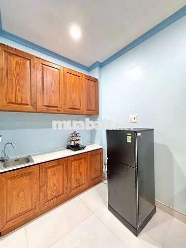 NGAY NHÀ THI ĐẤU PHÚ THỌ, CẦU VƯỢT 3/2 CĂN 25M2 THANG MÁY BẢO VỆ