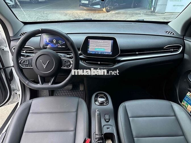 Vinfast VF5 Plus 2025 Mua Pin siêu Lướt 5800km