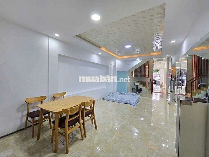 Cho thuê nhà 3 tầng mặt tiền Nguyễn Hữu Thọ Vị Trí Kinh Doanh Sầm Uất