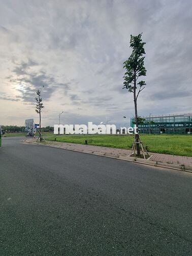 Nền thổ cư gần hồ cảnh quang,Nam Long 2, Cái răng, cần thơ