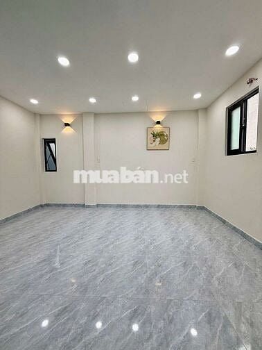 Cần tiền bán gấp nhà đường ba đình p9 q8 kết cấu nhà 4,8×8 một lầu 2p