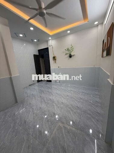 Cần tiền bán gấp nhà đường ba đình p9 q8 kết cấu nhà 4,8×8 một lầu 2p