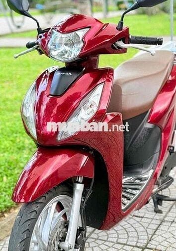 Vision 5.2024 lột keo mới keng. xe nguyên rin 99%