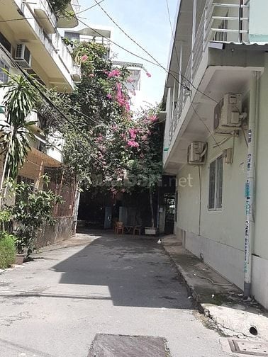 Hiếm! Nhà cấp 4 HXH 195 Nguyễn Văn Thương, 4x16m, giá chỉ 9.8 tỷ