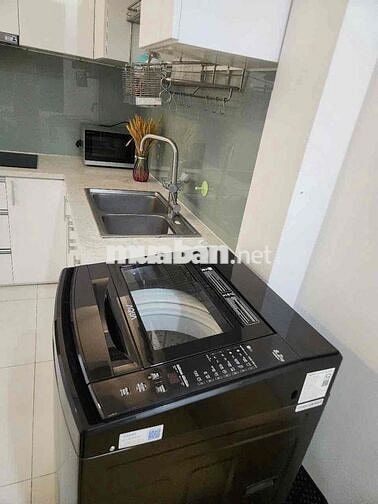 CĂN HỘ TÁCH BẾP CÓ MÁY GIẶT RIÊNG CỬA SỔ NGAY TÂN BÌNH GẦN QUẬN 1