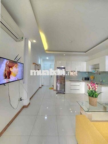 CĂN HỘ TÁCH BẾP CÓ MÁY GIẶT RIÊNG CỬA SỔ NGAY TÂN BÌNH GẦN QUẬN 1