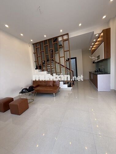 Minh Khai, nhà đẹp, chất lượng, xem là thích, giá hợp lý! Mua là thắng