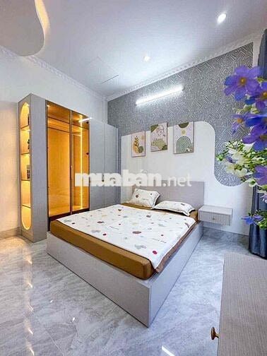 Bán nhà lầu mới hoàn thiện hẻm 11 Nguyễn Văn Linh tặng nội thất