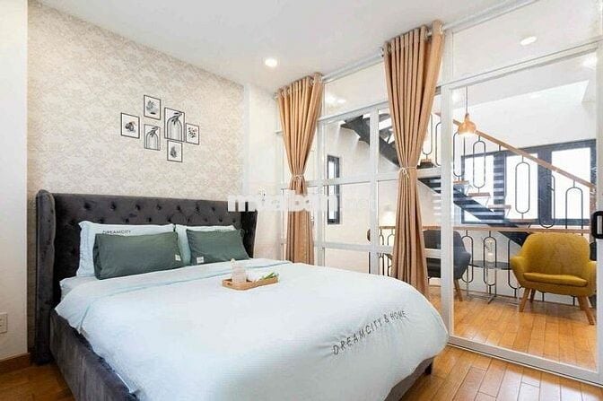 CHÍNH CHỦ BÁN NHÀ TRUNG TÂM Q1 ĐANG CHO THUÊ 22TR/ THÁNG SHR