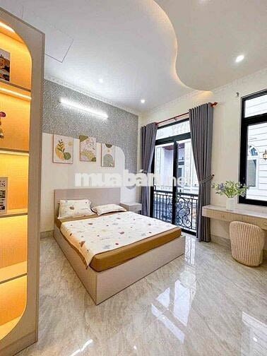 Bán nhà lầu mới hoàn thiện hẻm 11 Nguyễn Văn Linh tặng nội thất