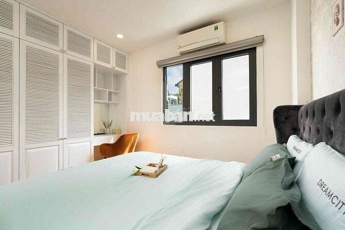 CHÍNH CHỦ BÁN NHÀ TRUNG TÂM Q1 ĐANG CHO THUÊ 22TR/ THÁNG SHR