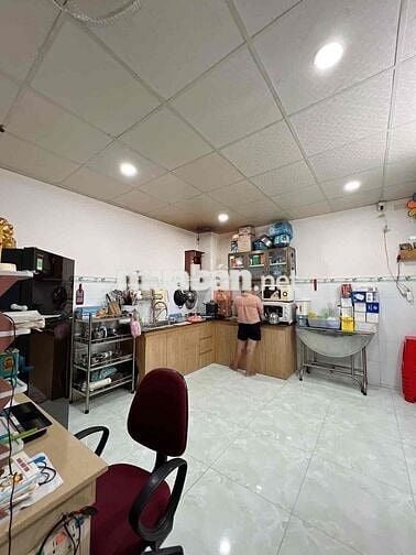 NHÀ 4 TẦNG - HẺM 5M GIÁP TÂN PHÚ CÁCH ĐẦM SEN 3 PHÚT - HƠN 5TY XÍU.