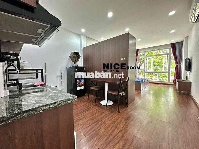 Chính chủ cho thuê căn hộ rộng 45m2-Cửa sổ lớn gần Metro tiện đi Q1,Q2