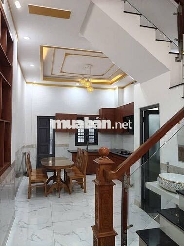 Cho thuê nhà 2 lầu nội thất cơ bản trong KDC yên tỉnh bình an dĩ an