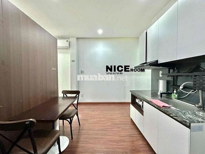 Chính chủ cho thuê căn hộ rộng 45m2-Cửa sổ lớn gần Metro tiện đi Q1,Q2