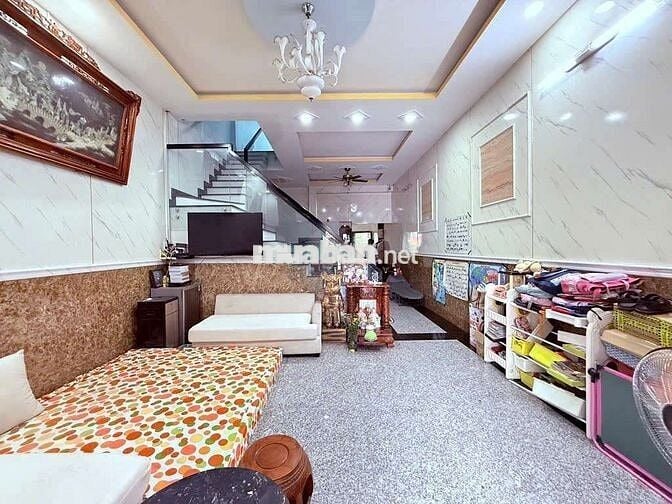 QUÁ HIẾM-RỘNG ĐẸP GIÁ TỐT-BÁN NHÀ 5×18-4TẦNG-HXT Đ.SỐ 10-BHH BÌNH TÂN