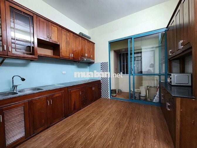 Vào luôn CT4 Mỹ Đình Sông Đà gần Keangnam 110m2 3N đủ đồ đẹp 14,5tr/th