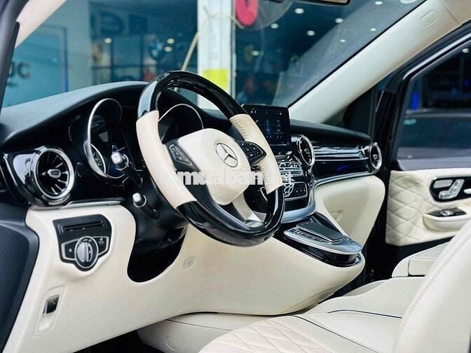 Mercedes Benz  V250 Up full maybach model 2022