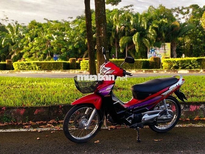 Em bán chiếc Honda Future II đời 2005 cực đẹp