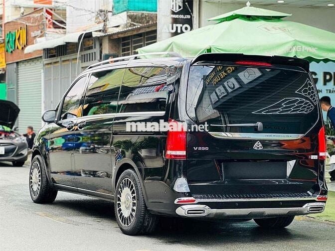 Mercedes Benz  V250 Up full maybach model 2022