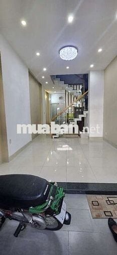 Nhà đẹp vào ở ngay chỉ 26tr- 5PN Nơ Trang Long