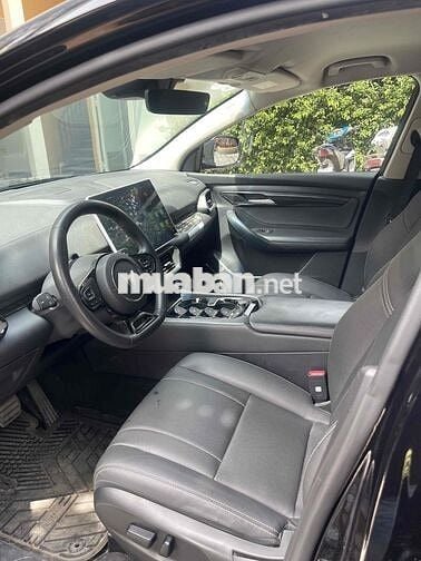 VF8 Eco Pin Catl áp chính sách tháng 11