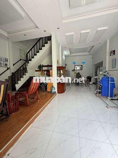 Cho thuê biêt thự mini tl 40 q12  dt  240m giá 15tr