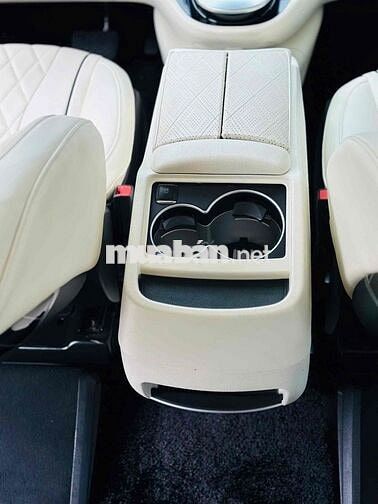 Mercedes Benz  V250 Up full maybach model 2022