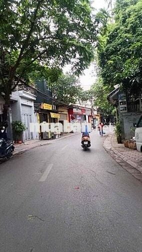 Bán Đất Phúc Lợi -Oto đỗ cửa -vị trí đắc địa