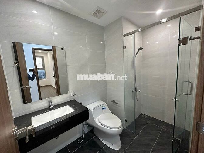 Hiếm Có Khó Tìm Căn Hộ 63m2, Mới Đẹp, 2PN, 2VS, Giá Siếu Tốt Chỉ 1.8 T