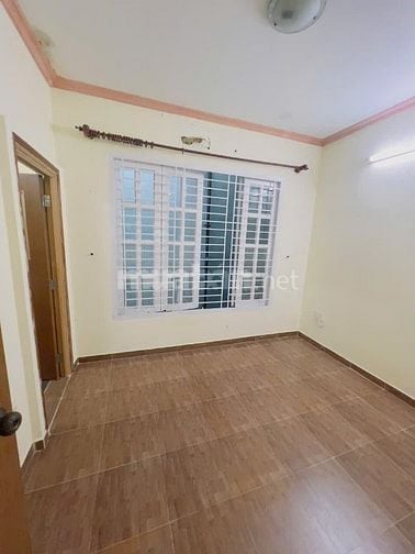 Nhà nguyên căn 5x 12 đúc lầu hẻm xe hơi lê đức thọ p15 gò vấp giá 10tr