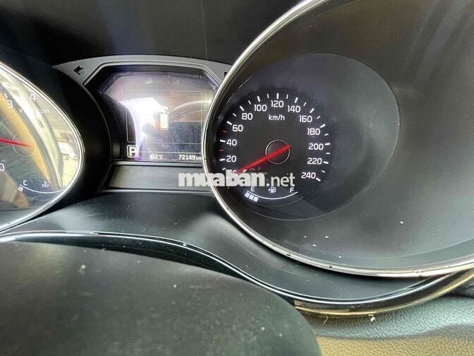 Kia Sedona 2016 3.3L GATH - 72000 km