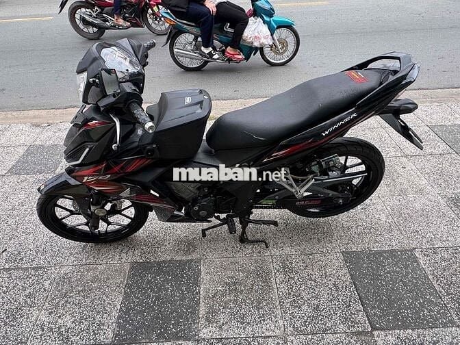 Cầm đồ thang lý Winner V1 2018 biển số 64