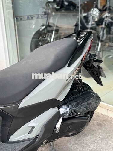Honda Vario 160 CBS 2024 Xám cam Biển SG 9 chủ
