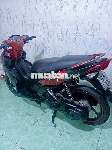 Yamaha Nouvo 4 LX Đen Đỏ