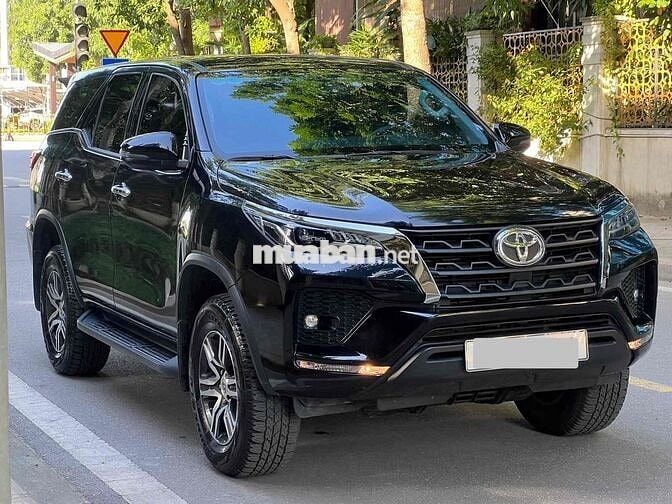 Toyota Fortuner 2024 2.4L 4x2 AT - 21000 km
