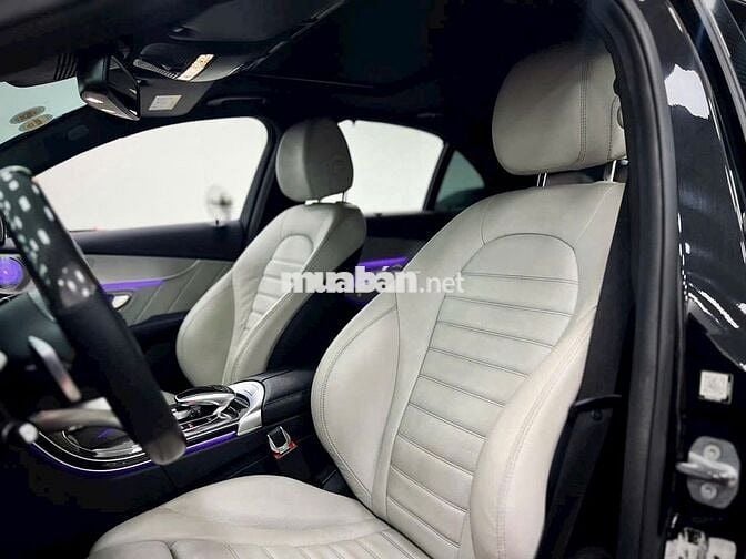 Mercedes-Benz C300 AMG 2016 Đen