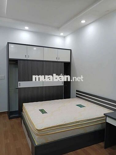 NHÀ ĐƯỜNG BÀN CỜ XE TẢI THÔNG GẦN CHỢ TRƯỜNG HỌC FUNL NỘI THẤT GIÁP TB