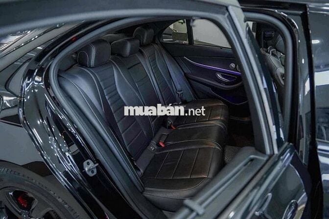 Mercedes-Benz E200 Sport 2019 Đen 42687 km