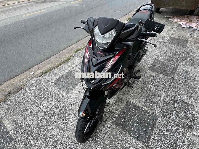 Cầm đồ thang lý Winner V1 2018 biển số 64