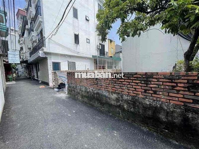 cần bán gấp lô đất tại Phú Vinh-An Khánh. Đất vuông vắn,mặt tiền rộng