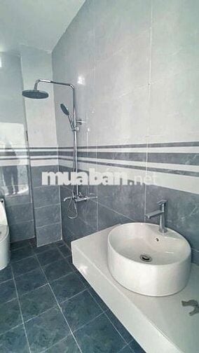 Bán Nhà biệt thự sân vườn ,sổ hồng riêng,pháp lý chuẩn chỉnh.