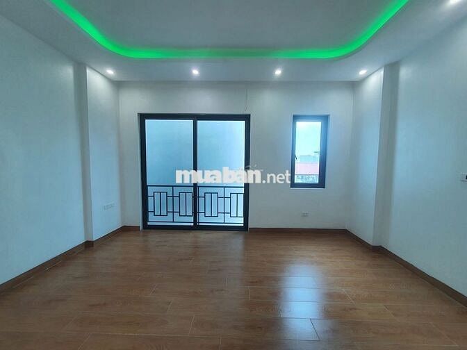 NHÀ YÊN LŨNG 30m 5 tầng- *** DƯỚI 5 tỷ