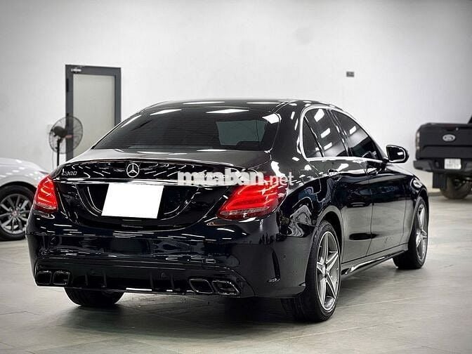 Mercedes Benz C300 AMG 2017 - 45,000 km siêu cọp.